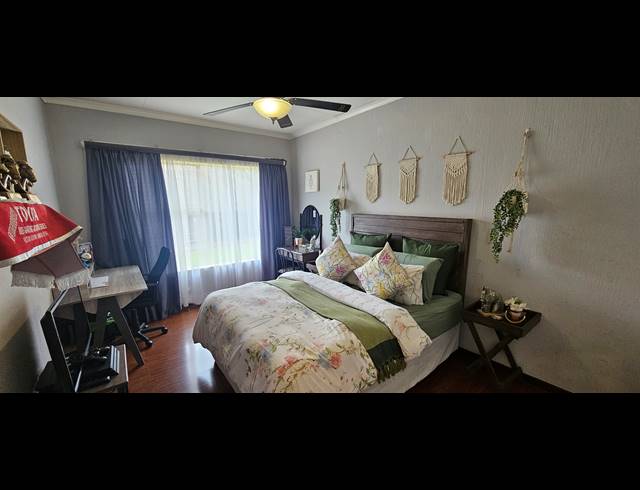 4 BEDROOM HOUSE FOR SALE IN MEYERSDAL